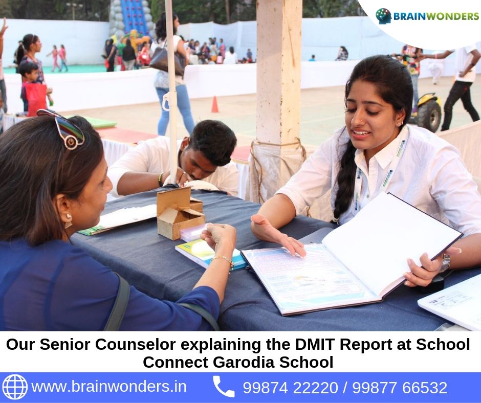 Our Senior Counselor explaining the DMIT Report at School Connect Garodia School